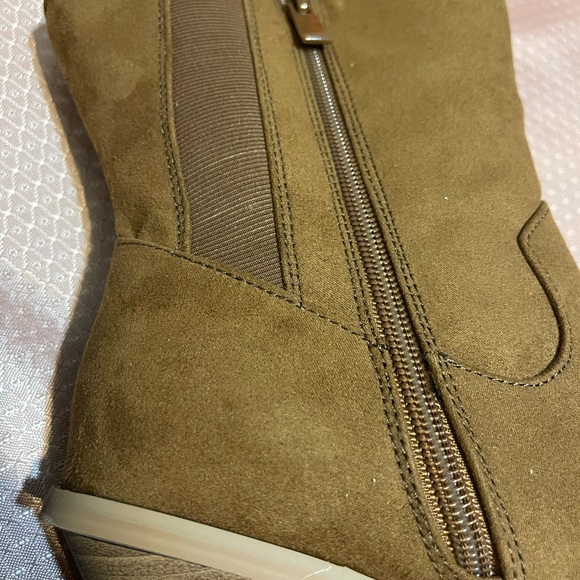 Light Brown Western Boots by Torrid, Size 8WW - Picture 3 of 6